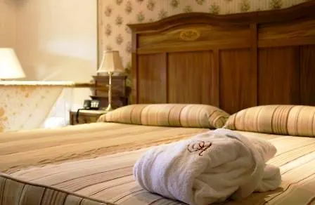 Hotel Alabardero 4*