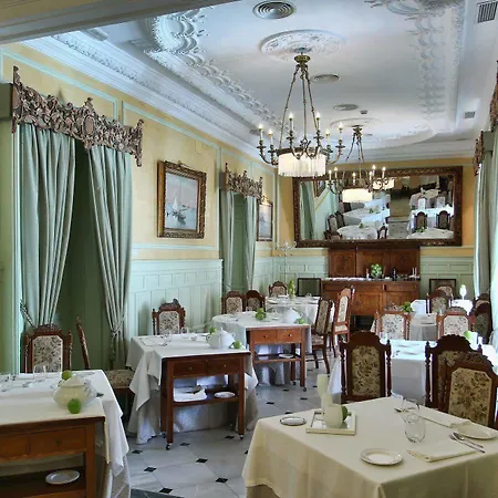 Alabardero 4* Seville