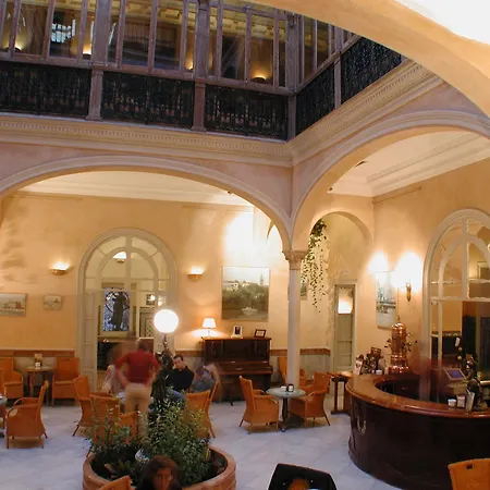 Alabardero 4* Seville