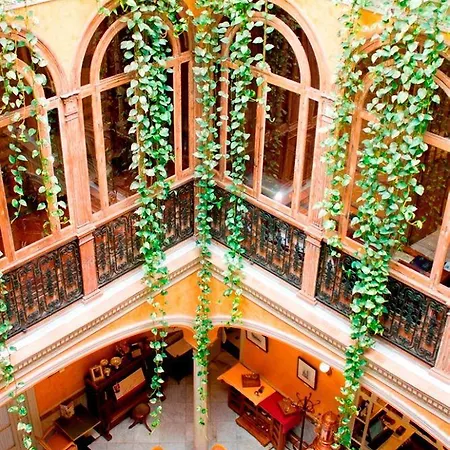 Alabardero 4* Seville