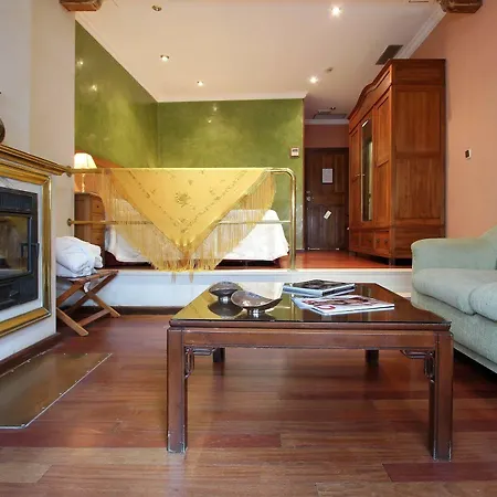 Alabardero Hotel